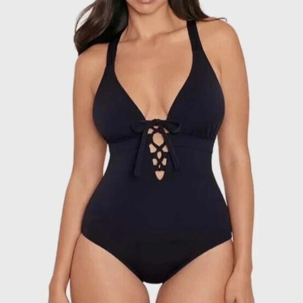 Skinny‎ Dippers Black Wave Length Lace Up One Piece Swimsuit Size Small NWOT
